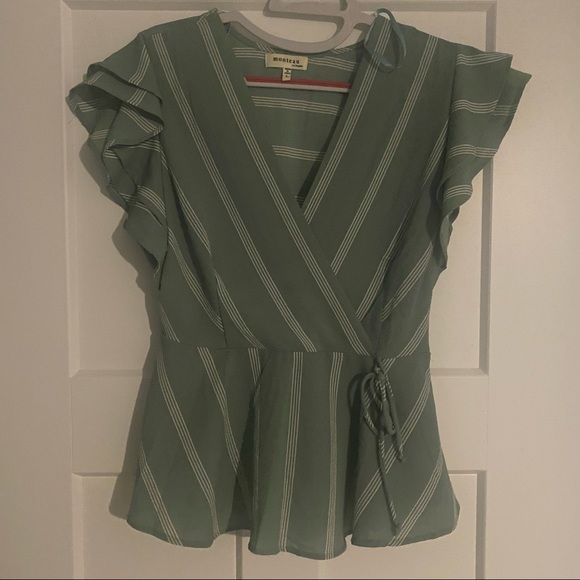 Monteau Tops - Monteau v neck blouse large